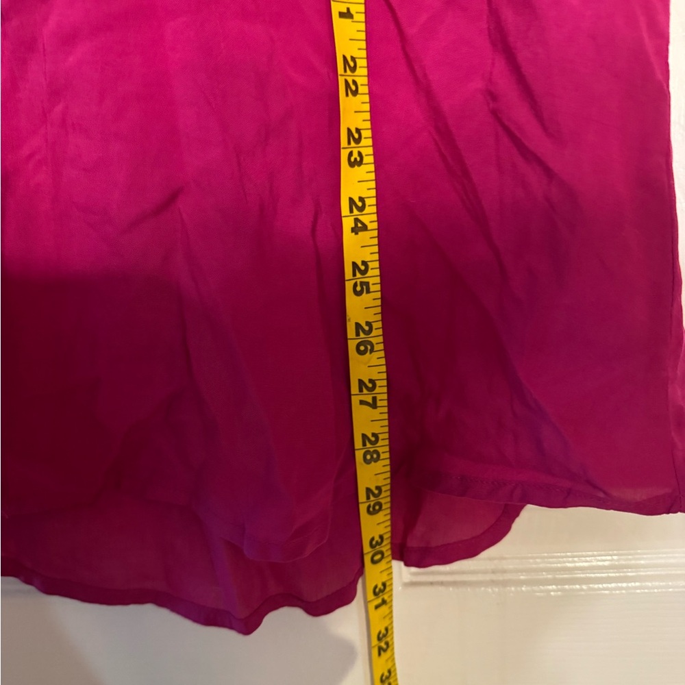 Old Navy Sleeveless Fuchsia Blouse - Picture 5 of 6